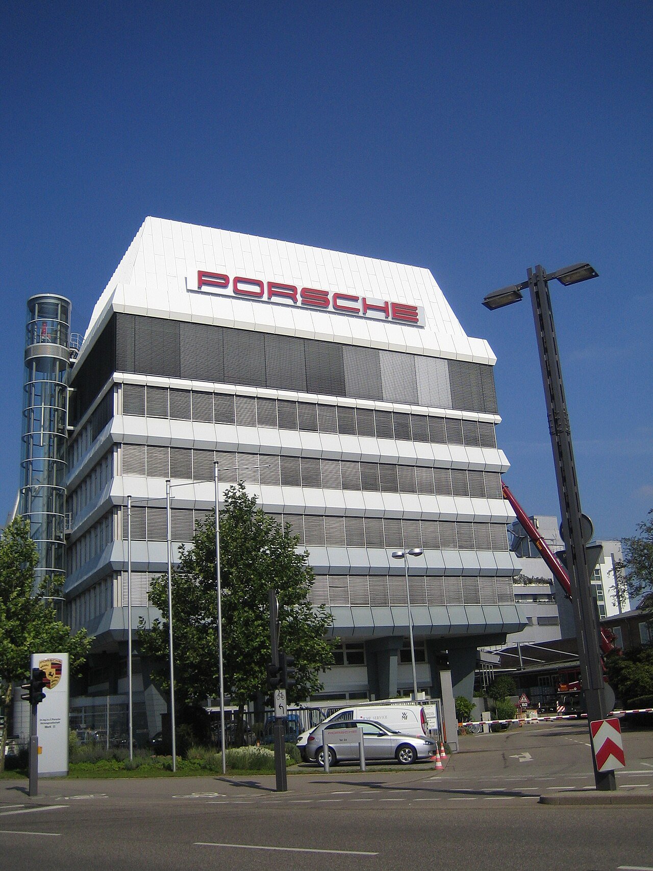 Porsche new supercar
