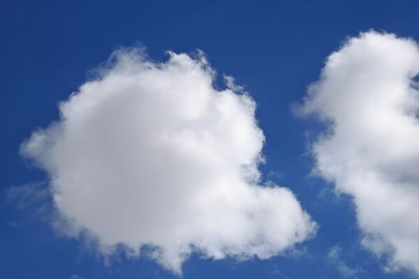 hybrid cloud model