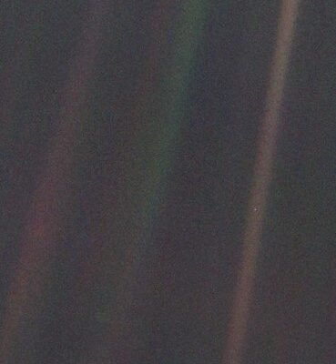 Voyager 1 distance from Earth