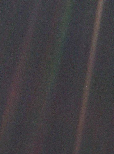 Voyager 1 distance from Earth